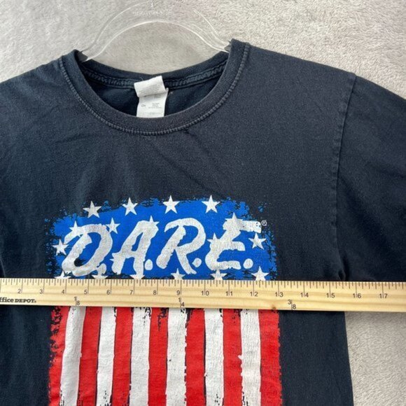 DARE Y2K Shirt Womens Small American Flag USA Graphic Tee - Picture 7 of 9
